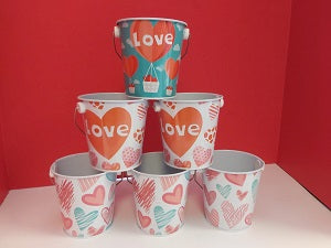Valentine's Day - Bucket Gift Idea